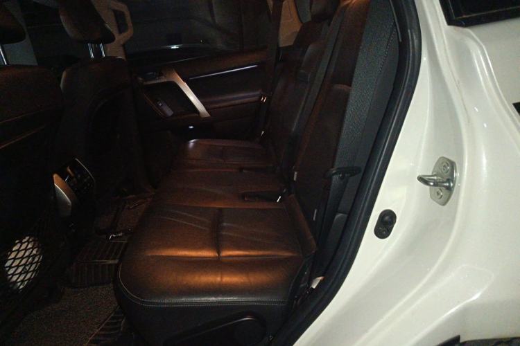 Used Toyota Prado 2018 3.5L Automatic TX-L with Rear-Mounted Spare Tire Left Rear Seat