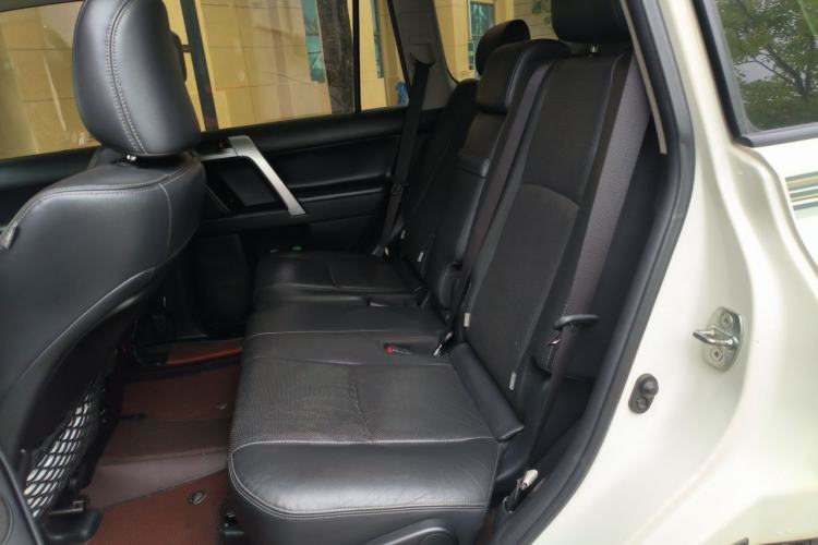 Used Toyota Prado 2018 3.5L Automatic TX-L NAVI with Rear-Mounted Spare Tire Left Rear Seat