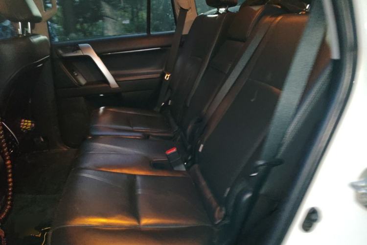 Used Toyota Prado 2018 3.5L Automatic TX-L with Rear-Mounted Spare Tire Left Rear Seat