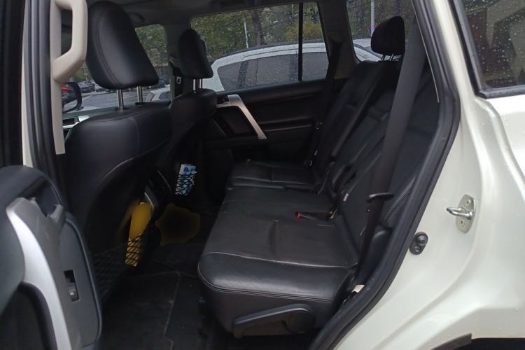 Used Toyota Prado 2018 3.5L Automatic TX-L with Rear-Mounted Spare Tire Left Rear Seat
