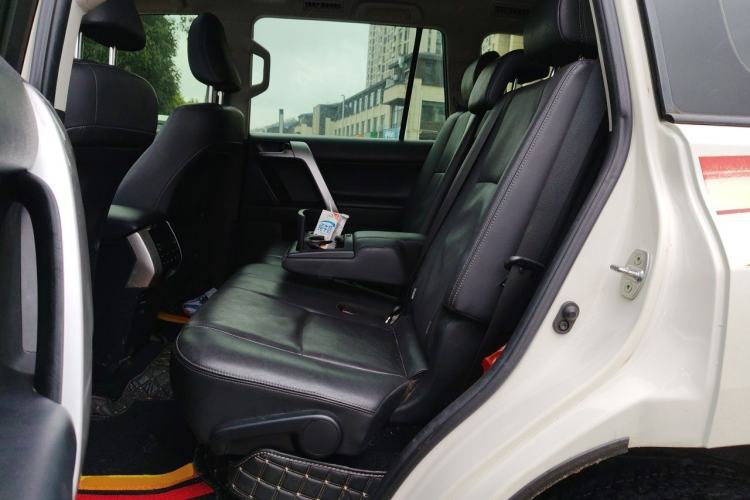 Used Toyota Prado 2018 3.5L Automatic TX-L with Rear-Mounted Spare Tire Left Rear Seat