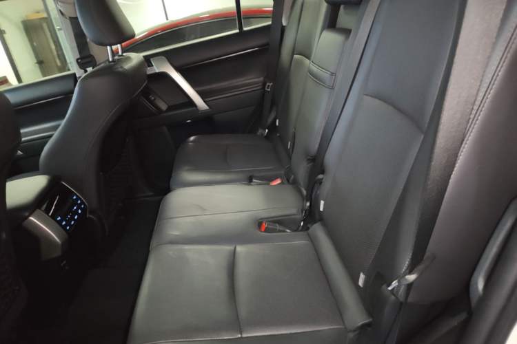 Used Toyota Prado 2018 3.5L Automatic TX-L Left Rear Seat
