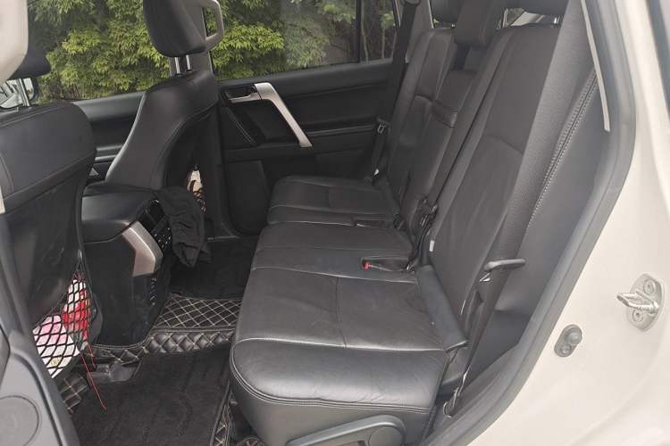 Used Toyota Prado 2018 3.5L Automatic TX-L NAVI Left Rear Seat