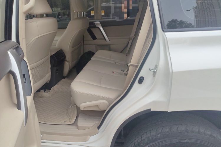 Used Toyota Prado  Left Rear Seat