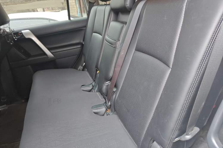 Used Toyota Prado 2018 3.5L Automatic SX Left Rear Seat