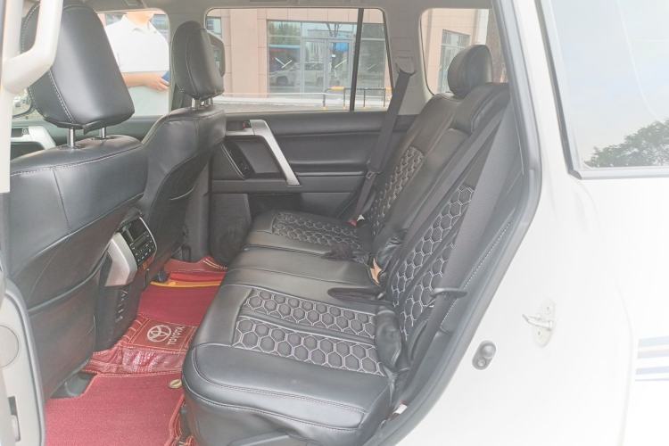 Used Toyota Prado 2018 3.5L Automatic TX-L NAVI Left Rear Seat