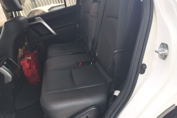 Used Toyota Prado 2018 3.5L Automatic TX-L with Rear-Mounted Spare Tire Left Rear Seat