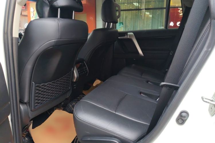 Used Toyota Prado 2018 3.5L Automatic TX-L with Rear-Mounted Spare Tire Left Rear Seat