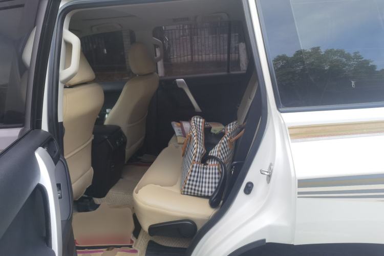 Used Toyota Prado 2018 3.5L Automatic SX Left Rear Seat