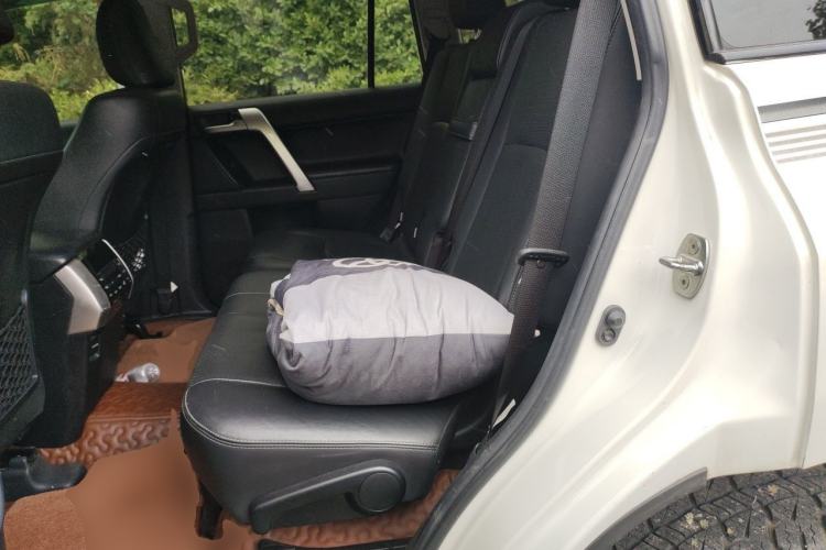 Used Toyota Prado 2018 3.5L Automatic TX-L with Rear-Mounted Spare Tire Left Rear Seat