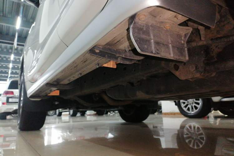 Used Toyota Prado 2018 3.5L Automatic TX Left Side Sill