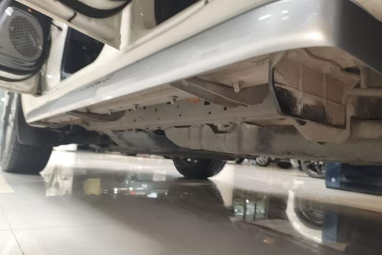 Used Toyota Prado 2018 3.5L Automatic TX-L Left Side Sill