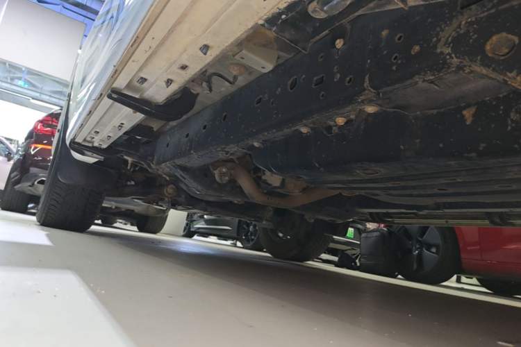 Used Toyota Prado 2018 3.5L Automatic TX-L Left Side Sill