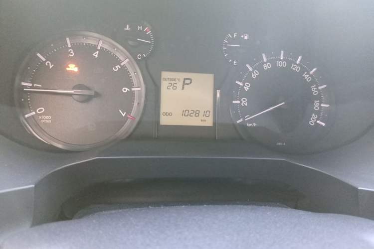 Used Toyota Prado 2018 3.5L Automatic TX Odometer Close Up