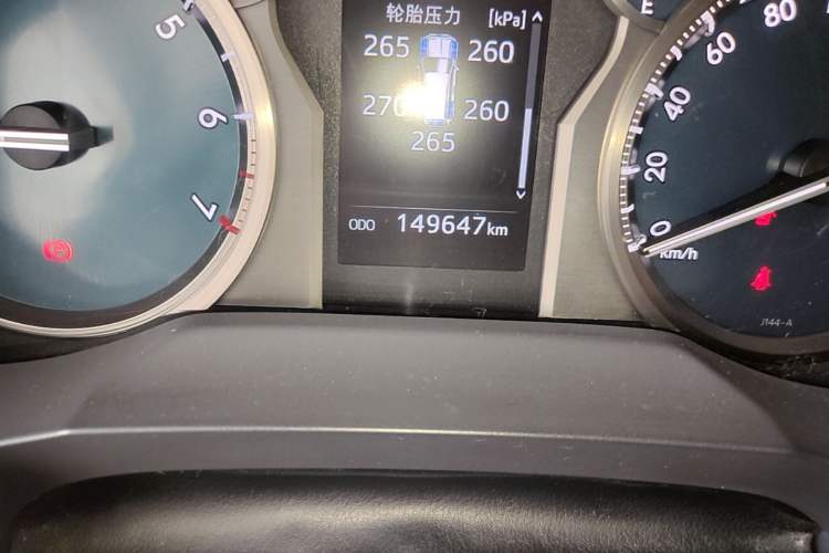 Used Toyota Prado 2018 3.5L Automatic TX-L with Rear-Mounted Spare Tire Odometer Close Up