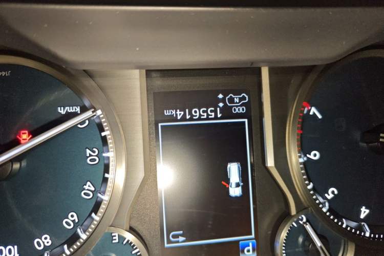 Used Toyota Prado 2018 3.5L Automatic VX NAVI Odometer Close Up