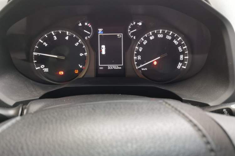 Used Toyota Prado 2018 3.5L Automatic TX-L with Rear-Mounted Spare Tire Odometer Close Up