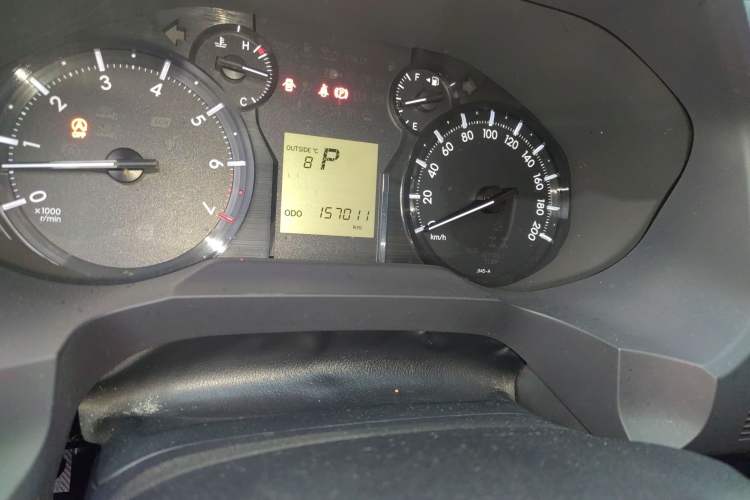 Used Toyota Prado 2018 3.5L Automatic TX Odometer Close Up