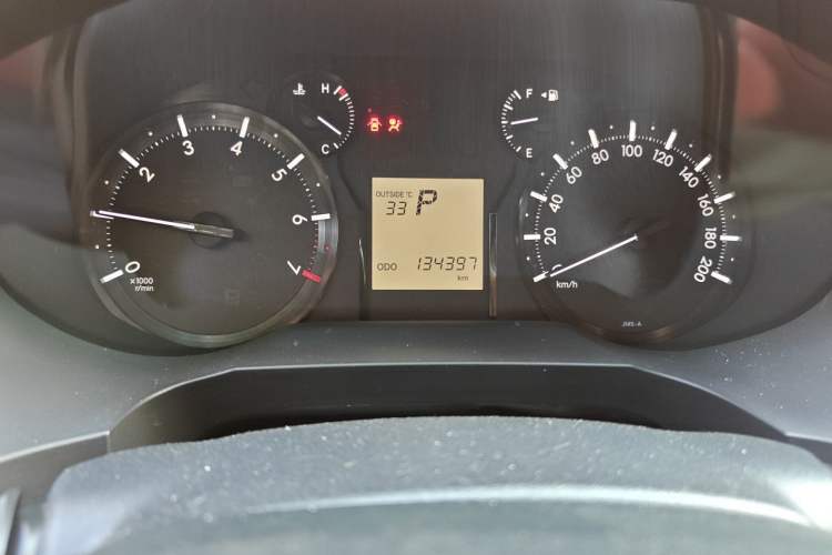 Used Toyota Prado 2018 3.5L Automatic SX Odometer Close Up
