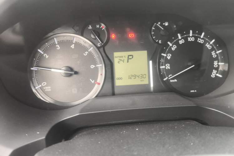 Used Toyota Prado 2018 3.5L Automatic TX Odometer Close Up