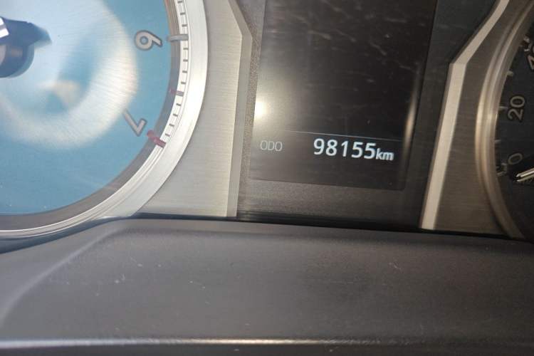 Used Toyota Prado 2018 3.5L Automatic VX NAVI Odometer Close Up