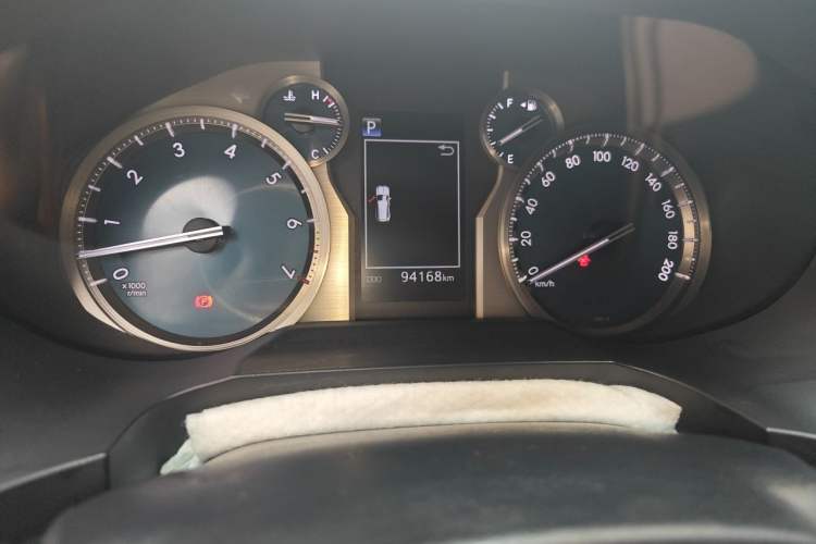 Used Toyota Prado 2018 3.5L Automatic TX-L with Rear-Mounted Spare Tire Odometer Close Up