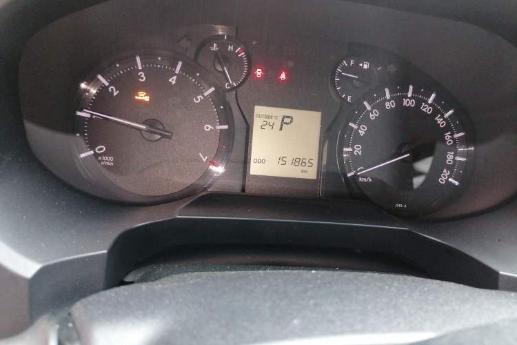 Used Toyota Prado 2018 3.5L Automatic TX Odometer Close Up