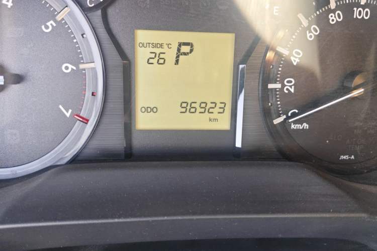 Used Toyota Prado 2018 3.5L Automatic TX Odometer Close Up