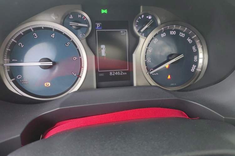 Used Toyota Prado 2018 3.5L Automatic TX-L NAVI with Rear-Mounted Spare Tire Odometer Close Up