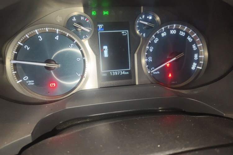 Used Toyota Prado 2018 3.5L Automatic TX-L with Rear-Mounted Spare Tire Odometer Close Up