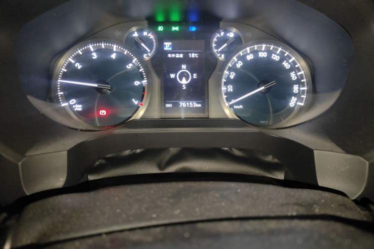 Used Toyota Prado 2018 3.5L Automatic TX-L NAVI Odometer Close Up