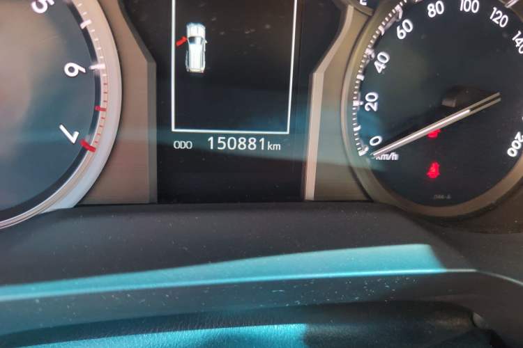 Used Toyota Prado 2018 3.5L Automatic TX-L with Rear-Mounted Spare Tire Odometer Close Up