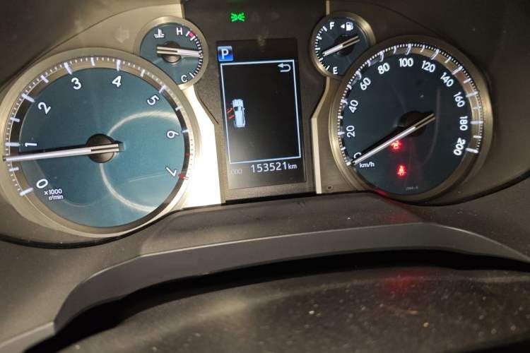 Used Toyota Prado 2018 3.5L Automatic TX-L NAVI Odometer Close Up