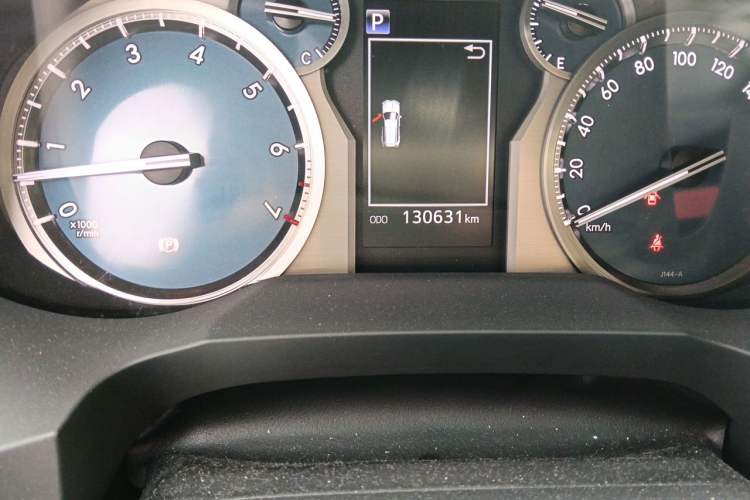 Used Toyota Prado 2018 3.5L Automatic TX-L with Rear-Mounted Spare Tire Odometer Close Up