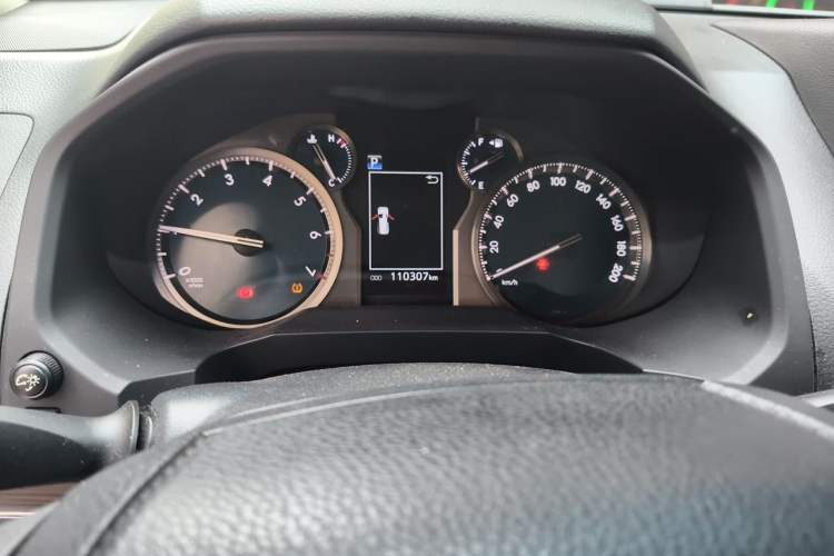 Used Toyota Prado 2018 3.5L Automatic TX-L with Rear-Mounted Spare Tire Odometer Close Up