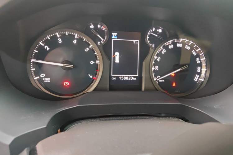 Used Toyota Prado 2018 3.5L Automatic TX-L with Rear-Mounted Spare Tire Odometer Close Up