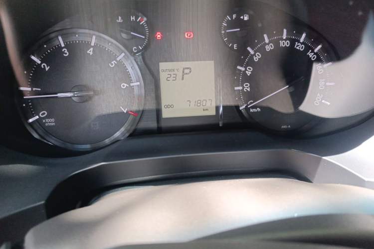 Used Toyota Prado 2018 3.5L Automatic SX Odometer Close Up
