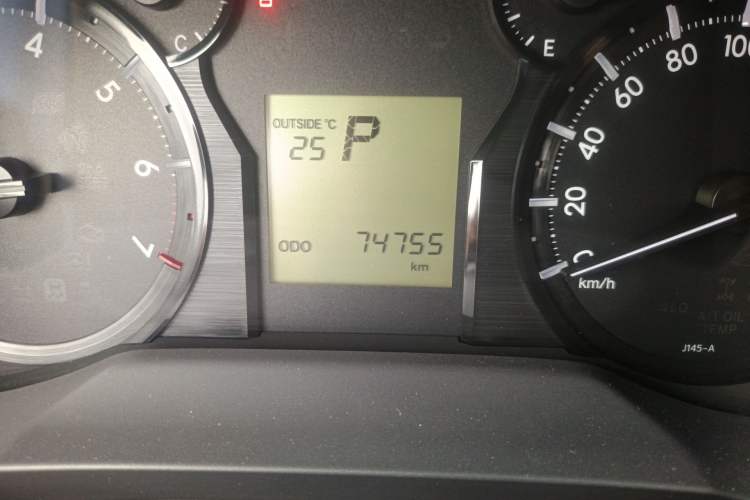 Used Toyota Prado 2018 3.5L Automatic TX Odometer Close Up