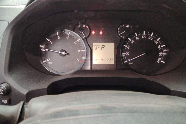 Used Toyota Prado 2018 3.5L Automatic TX Odometer Close Up