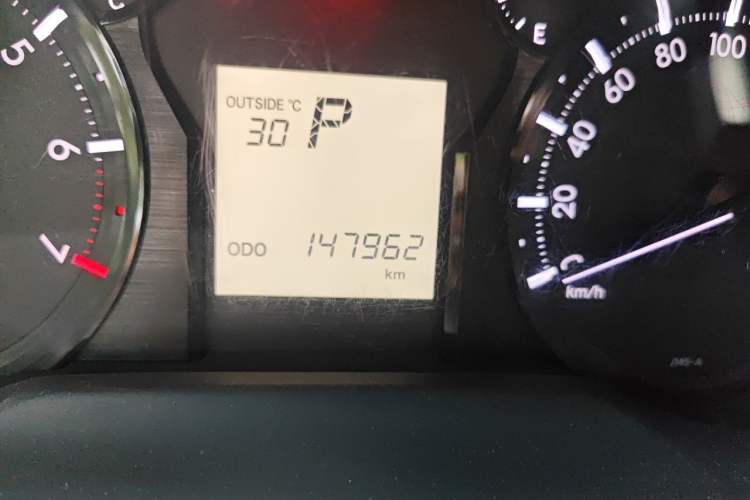 Used Toyota Prado 2018 3.5L Automatic TX Odometer Close Up