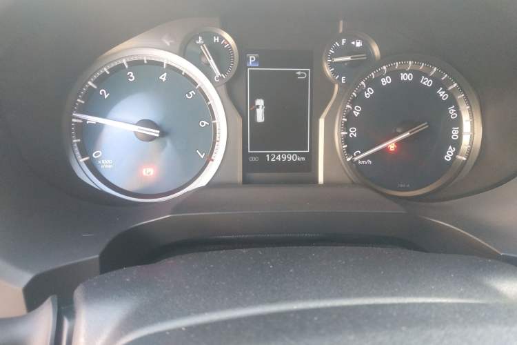Used Toyota Prado 2018 3.5L Automatic TX-L NAVI with Rear-Mounted Spare Tire Odometer Close Up