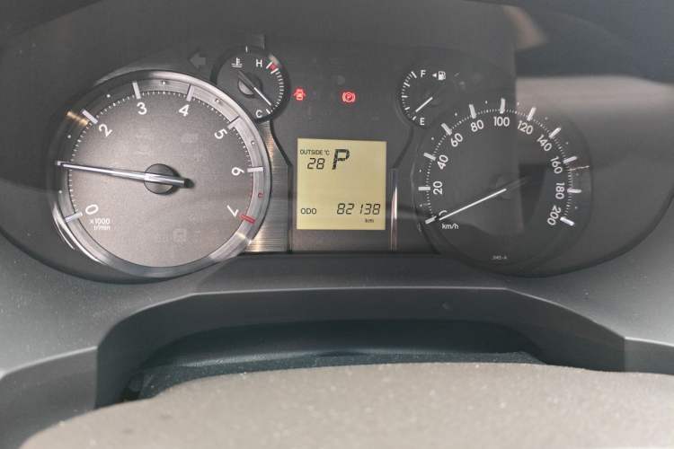 Used Toyota Prado 2018 3.5L Automatic TX Odometer Close Up