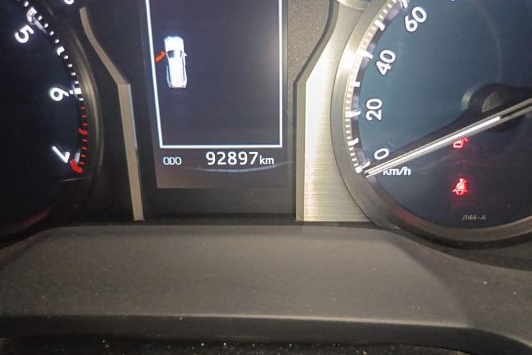 Used Toyota Prado 2018 3.5L Automatic TX-L with Rear-Mounted Spare Tire Odometer Close Up