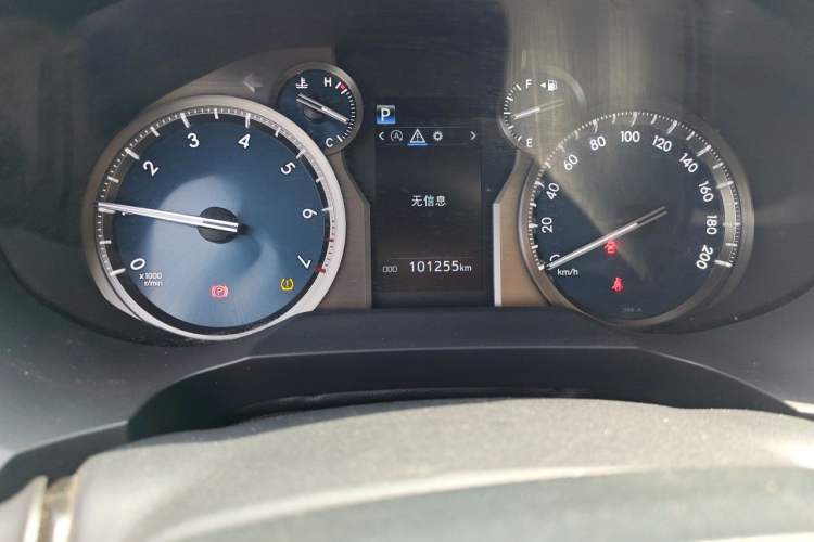 Used Toyota Prado 2018 3.5L Automatic TX-L NAVI Odometer Close Up
