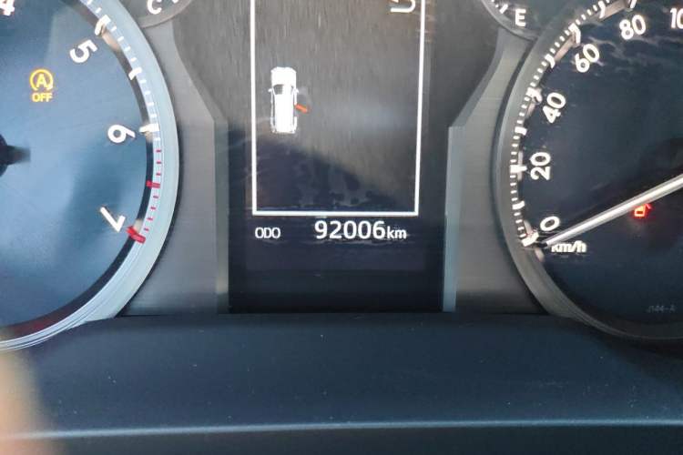Used Toyota Prado 2018 3.5L Automatic TX-L Odometer Close Up