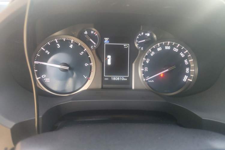 Used Toyota Prado 2018 3.5L Automatic TX-L with Rear-Mounted Spare Tire Odometer Close Up