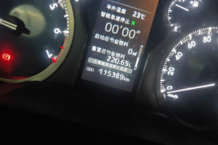 Used Toyota Prado 2018 3.5L Automatic TX-L with Rear-Mounted Spare Tire Odometer Close Up
