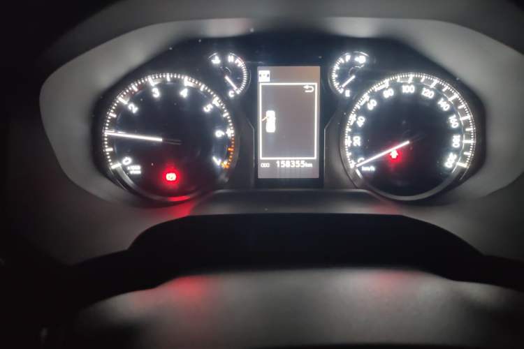 Used Toyota Prado 2018 3.5L Automatic TX-L with Rear-Mounted Spare Tire Odometer Close Up