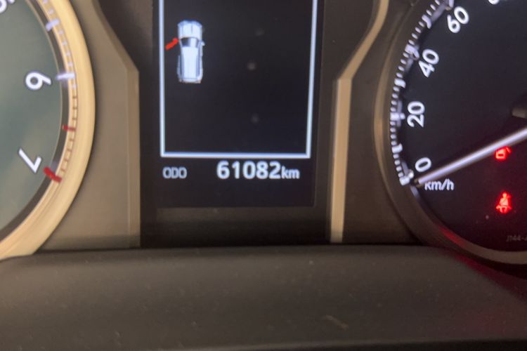 Used Toyota Prado 2018 3.5L Automatic TX-L with Rear-Mounted Spare Tire Odometer Close Up