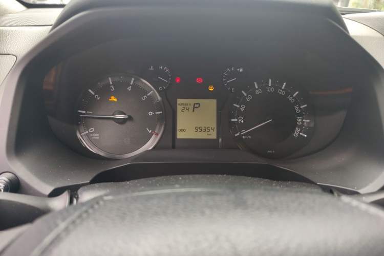 Used Toyota Prado 2018 3.5L Automatic TX Odometer Close Up